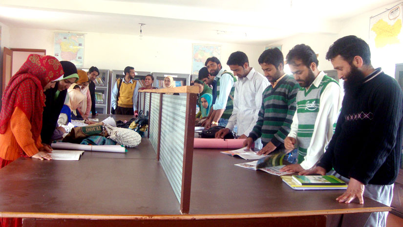 Lakecity college library